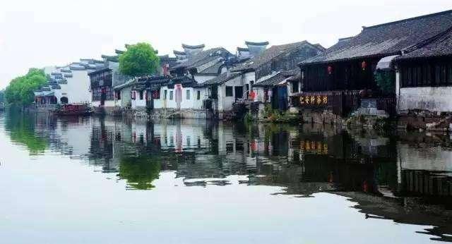 面包店甜品